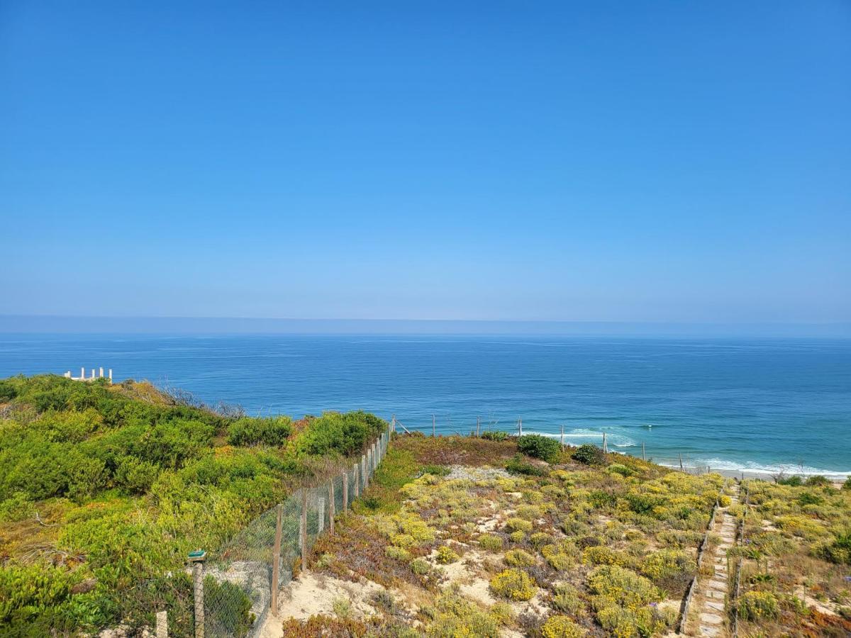 Nazare Uninterrupted Views And Sounds Of The Sea *